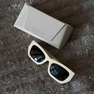 Banbé Sunglasses